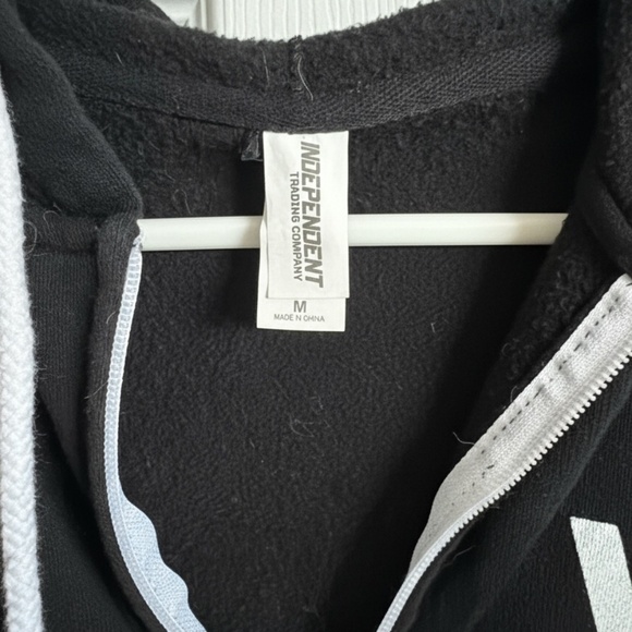 Tegan And Sara Con X Zip Up Hoodie Black Medium - Picture 3 of 3